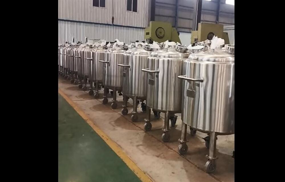 不銹鋼移動罐