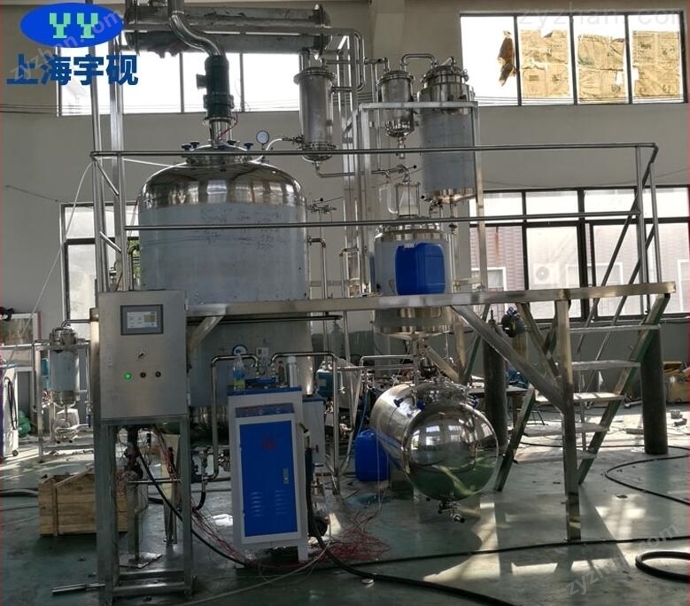 實驗型植物精油提取設(shè)備